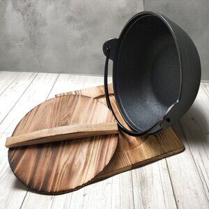 NWT Organic Cast Iron Hot Pot W/h Wooden Lid & Trivet 2L Toxin Free Eco Cookware